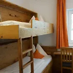 Bergfink Апартаменти