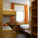 Bergfink Флахау