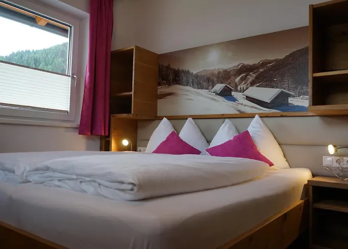 Bergfink Apartment *