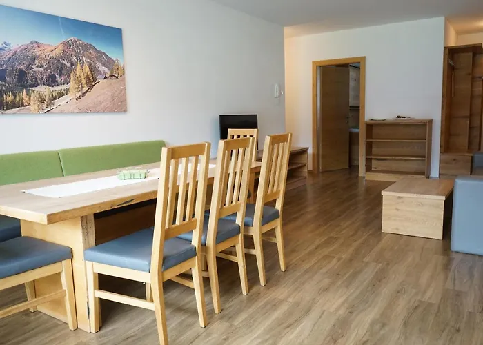 Bergfink Apartment *